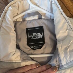 Women’s Northface Vest